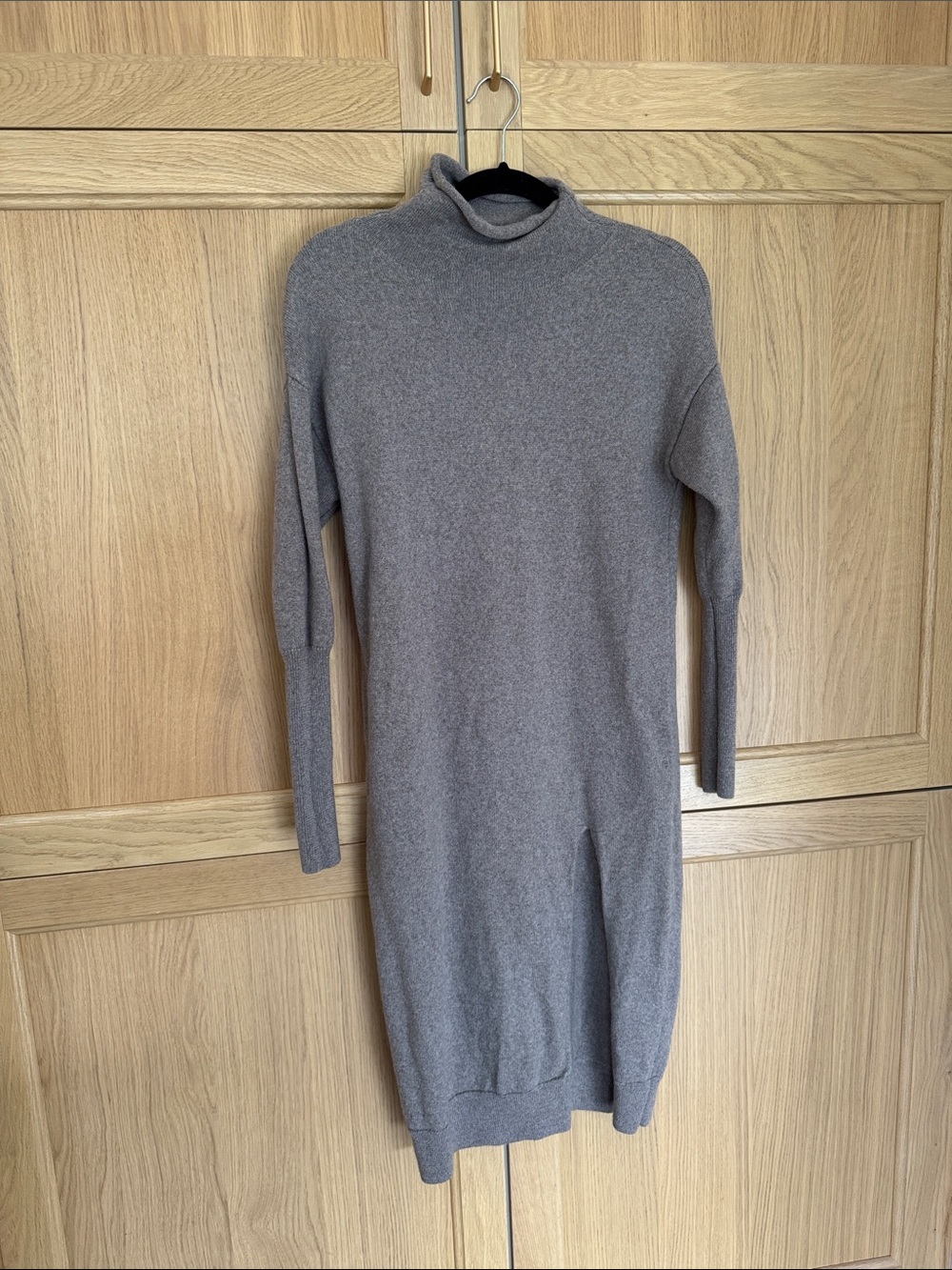 Aritzia Wilfred Classic Gray Turtleneck Knit Dress
